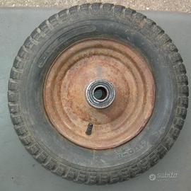 Ruota completa 4.00-8 con cerchio e cuscinetti