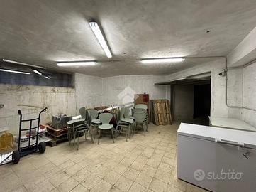 MAGAZZINO A CORIGLIANO-ROSSANO