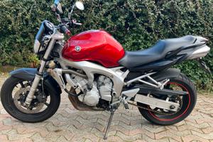 Yamaha FZ6 del 2004