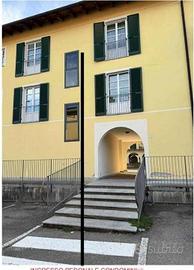 Immobile in asta di 85 m² con 2 locali e box auto 