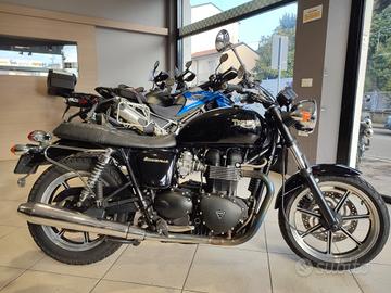 Triumph Bonneville SE
