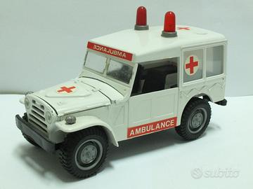 Fiat Campagnola Ambulanza 1/25