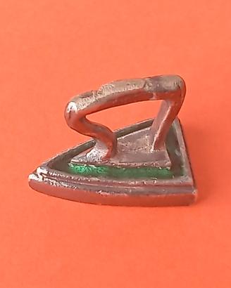raro ferro da stiro argento 800