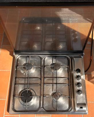 Piano cottura a gas