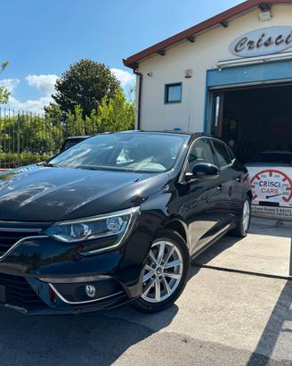 Renault Megane Berlina Automatica 1,500euro Ecoinc
