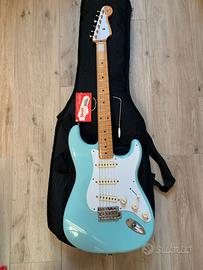 Fender stratocaster mim classic