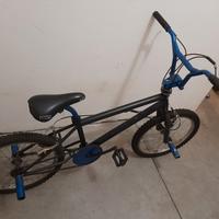 bicicletta BMX