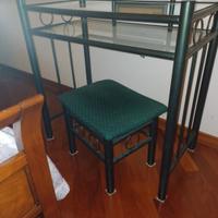 Tavolo da trucco in ferro e vetro con specchio e s