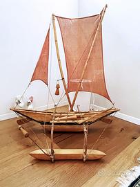Grande modello di barca dello Sri Lankan