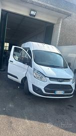 Ford Custom 9 posti tetto alto