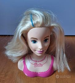 Testa di Barbie per acconciature