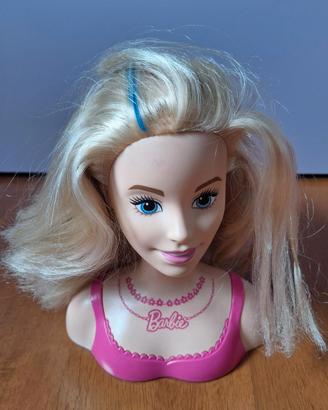 Testa di Barbie per acconciature