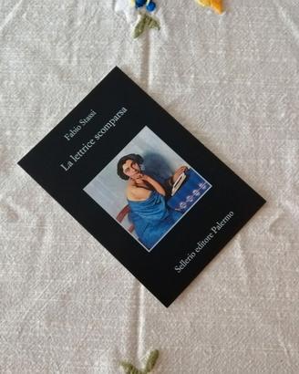 Cartolina La lettrice scomparsa Fabio Stassi