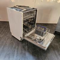 Lavastoviglie Beko modello Din14212 da incasso
Mis