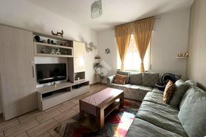 3 LOCALI A TRECATE