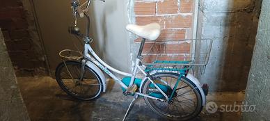 Bici Atala College