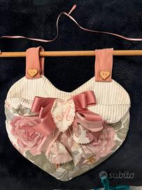 Tasca porta oggetti fatta a mano