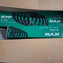 Molle KYB K-Flex Nuove per Alfa Romeo 147 / GT  