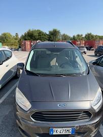 Ford courier