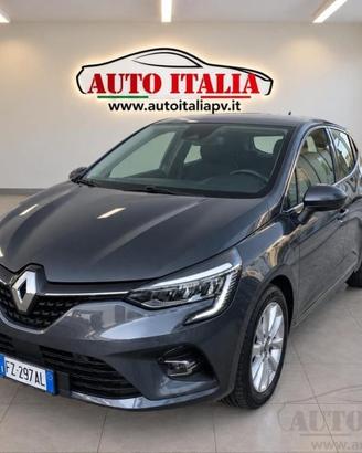 RENAULT Clio Blue dCi 115 CV 5 porte Initiale Pa