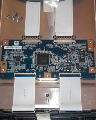 Tv  LG 37LE5308  per ricambi schermo rotto