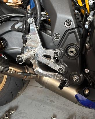 Pedane spider Yamaha r7
