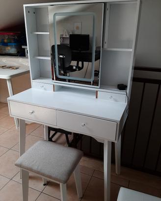 Postazione trucco