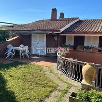 Villetta a schiera a due passi dal mare