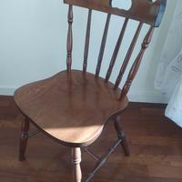 Sedia vintage in legno