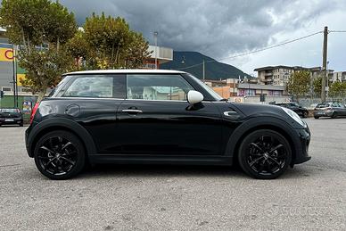 MINI Mini (F56) - 2014