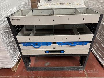 Scaffale attrezzato furgone