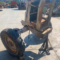 Trattore massey ferguson assale anteriore 2 rm