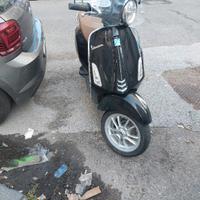 vespa primavera 125 