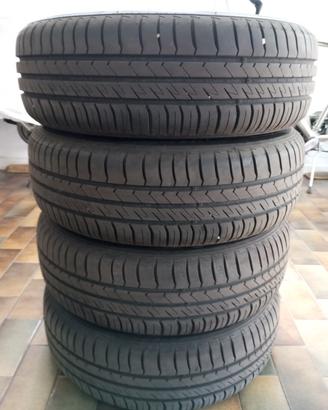 gomme auto estive 