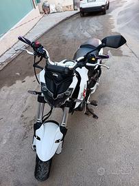 Benelli tnt 125