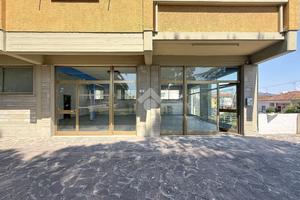 MAGAZZINO A CASTELFRANCO DI SOTTO