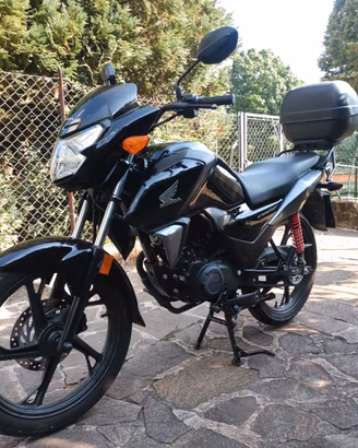 Honda CB125F
