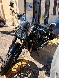 Triumph speedtwin 900