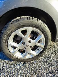 Cerchi da 15” renault
