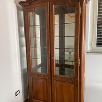 Vetrina in arte povera