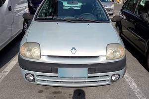 Clio del 2000 km 186,000