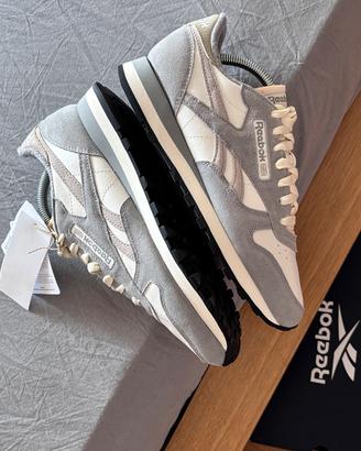 Reebok classic unisex