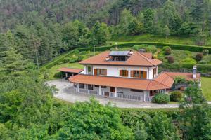 Villa a Gerrmagnano Fr Funghera