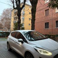 Ford fiesta gpl di casa
