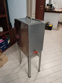 Contenitore artigianale in acciaio Inox