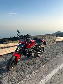 Ducati Monster 937 35kw