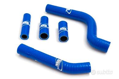 TUBI RADIATORE IN SILICONE AD ALTE PRESTAZIONI BLU
