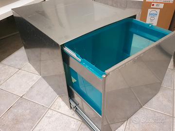 pattumiera da incasso in acciaio