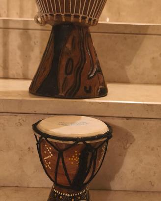 Coppia di bonghetti africani in legno 
