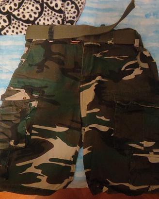 Pantaloni camouflage cargo